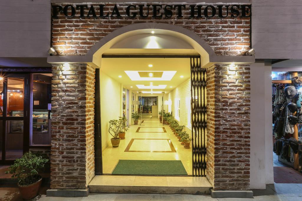Potala Guest House Kathmandu Exteriör bild